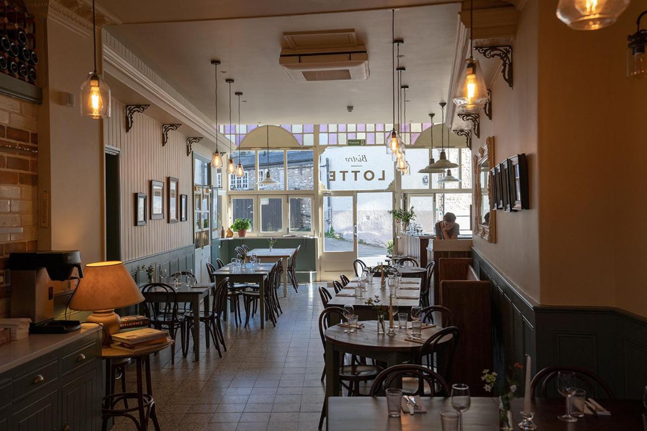 Bistro Lotte Bed and Breakfast Frome Exteriör bild